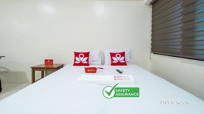 Zen Home At Icon Plaza Bgc Taguig Exterior foto